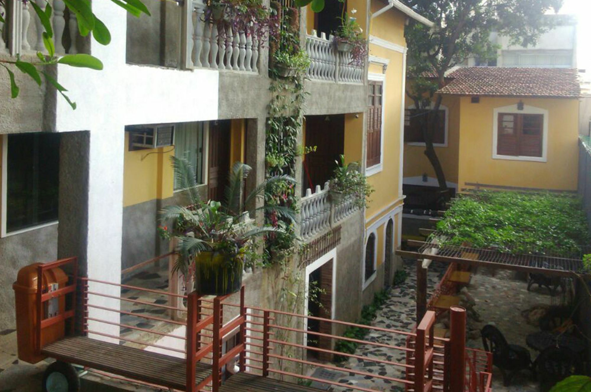 Da Bruna - Botafogo Hostal